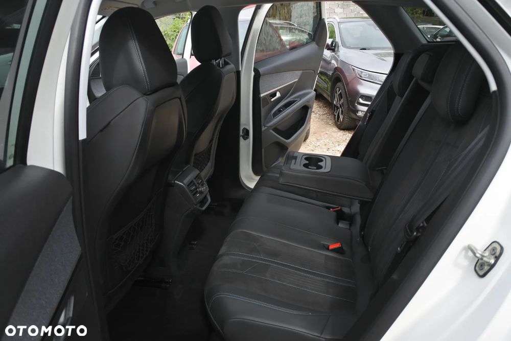 Peugeot 3008 PureTech 130 Stop & Start EAT6 Allure - 10