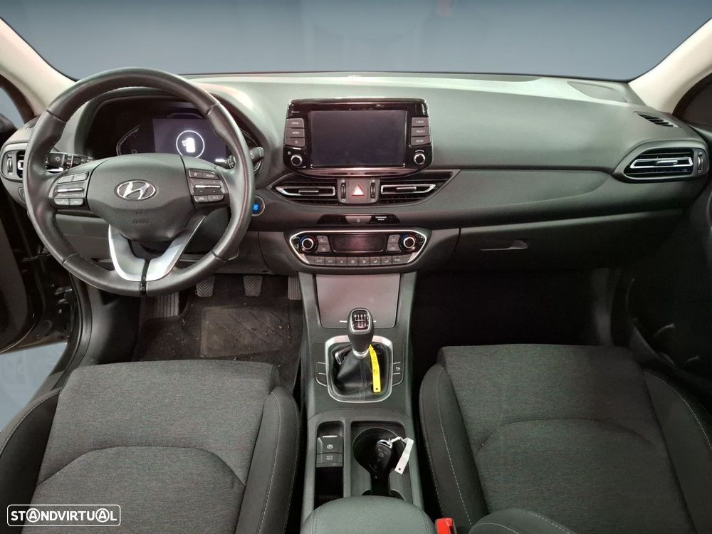 Hyundai i30 1.0 T-GDI Style Plus — fotografia 12