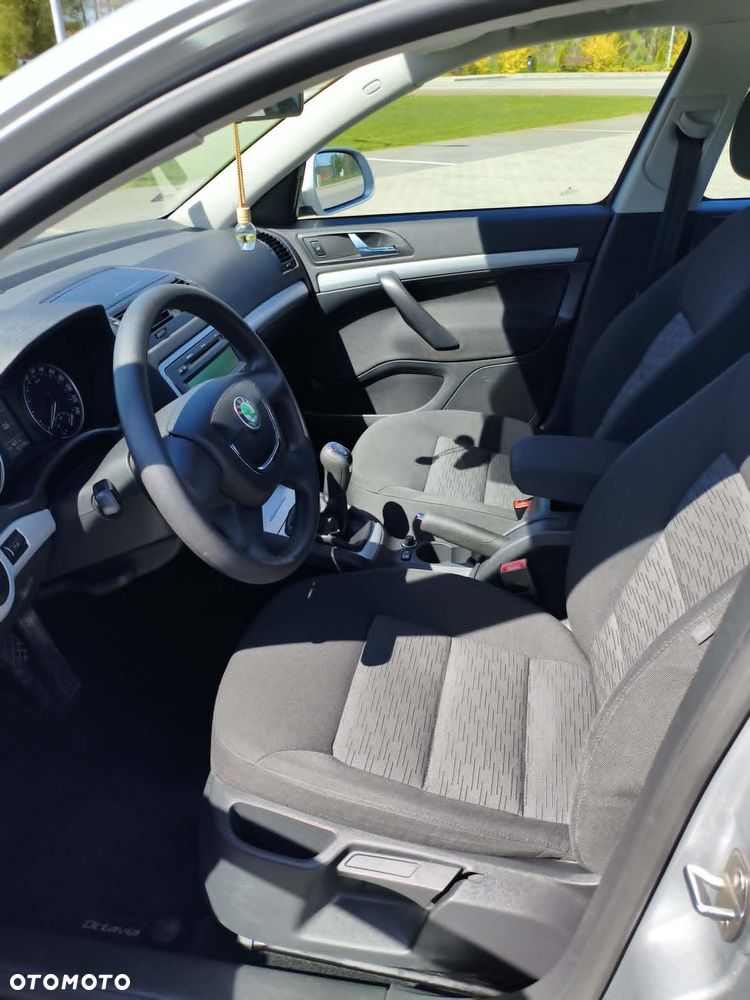 Skoda Octavia 1.6 TDI Ambiente - 11