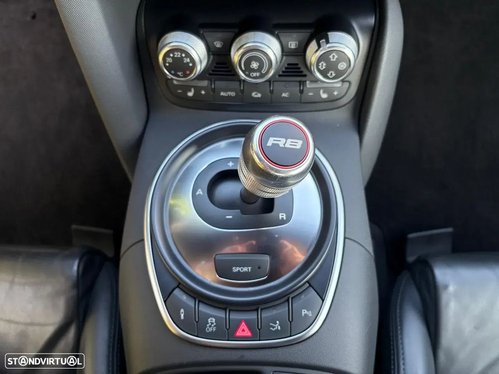 Audi R8 Coupé 5.2 FSI quattro R tronic - 26