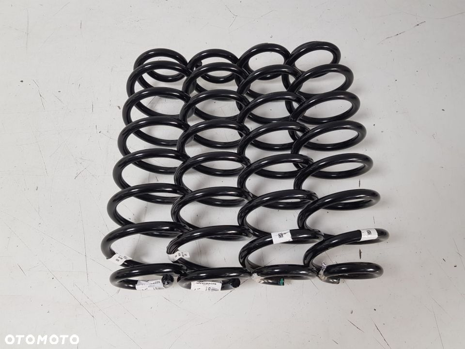 SPRĘŻYNY ZAWIESZENIA TYŁ TYLNE VW GOLF 7 T-ROC 5Q0511115AN NOWE ORYGINAŁ OEM - 1