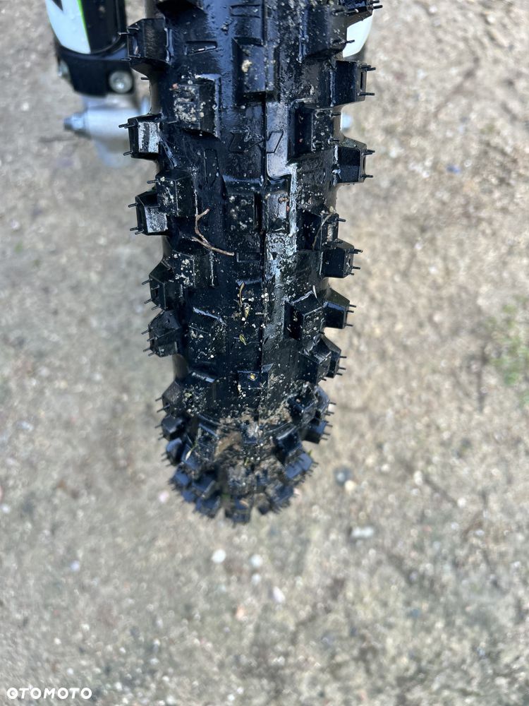 Kawasaki KX - 9