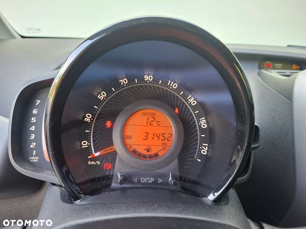 Toyota Aygo 1.0 VVT-i Black Edition - 16
