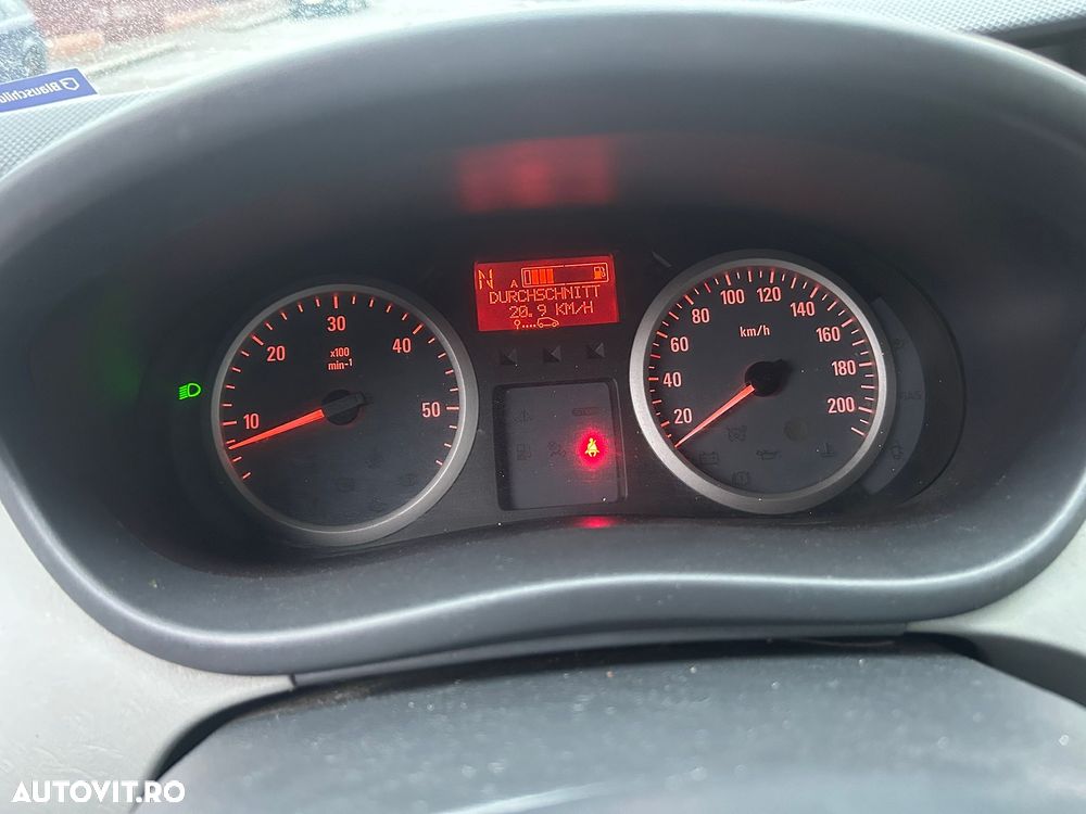 Opel Vivaro 2.0 CDTI L2H1 Easytronic DPF - 4