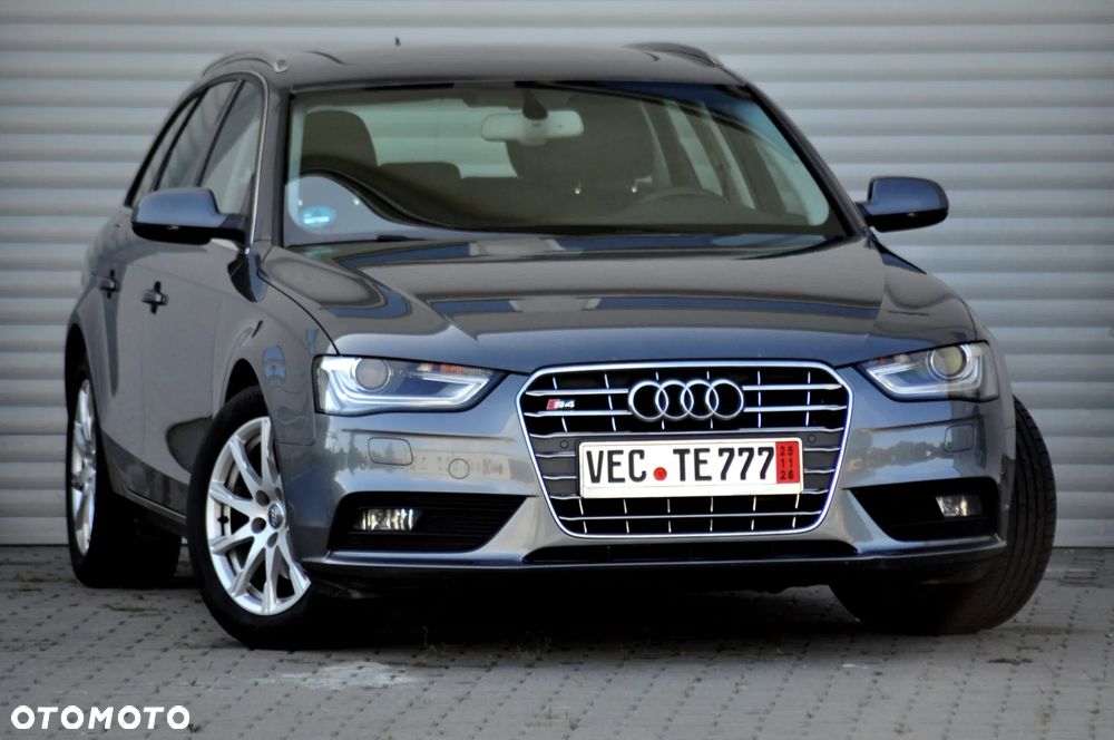 Audi A4 Avant 2.0 TDI S tronic quattro - 12