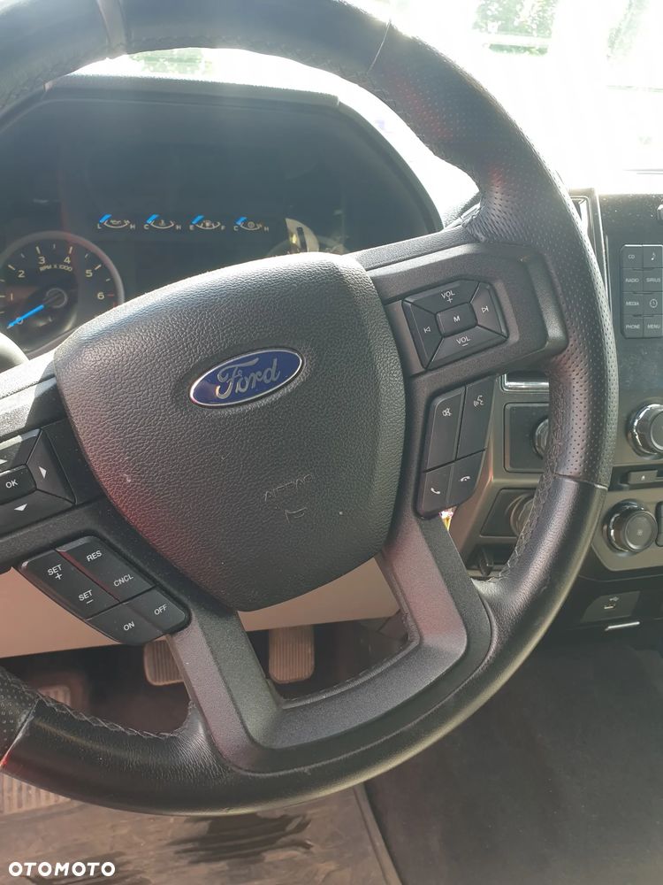 Ford F150 - 15