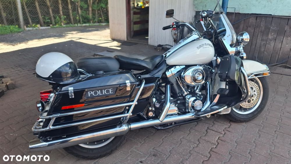 Harley-Davidson Touring Road King - 2