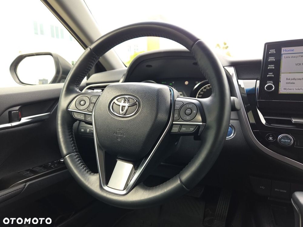 Toyota Camry 2.5 Hybrid Executive CVT - 25