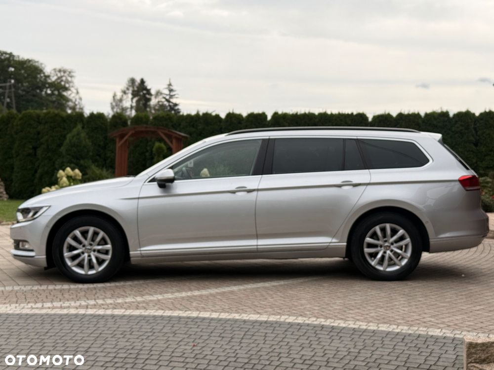 Volkswagen Passat 2.0 TDI SCR Comfortline DSG - 5