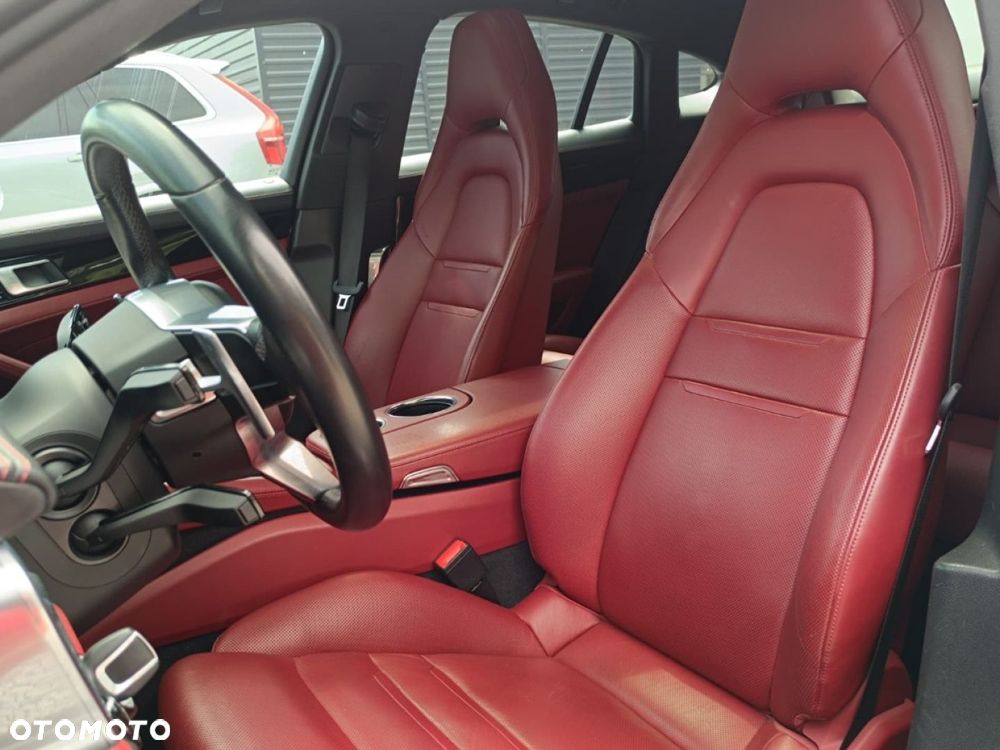 Porsche Panamera - 20