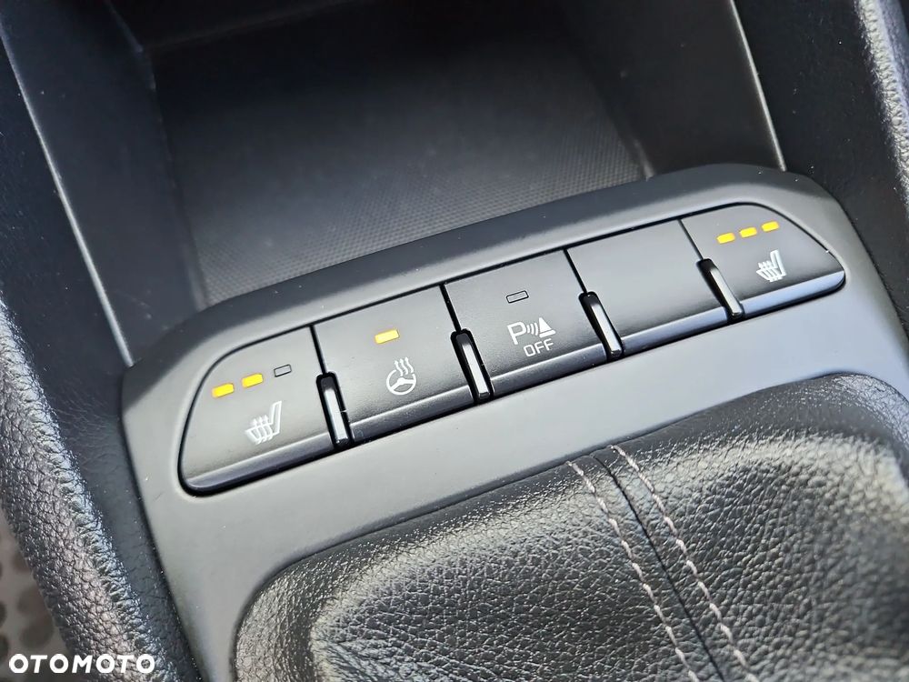 Kia Stonic 1.0 T-GDI M - 24