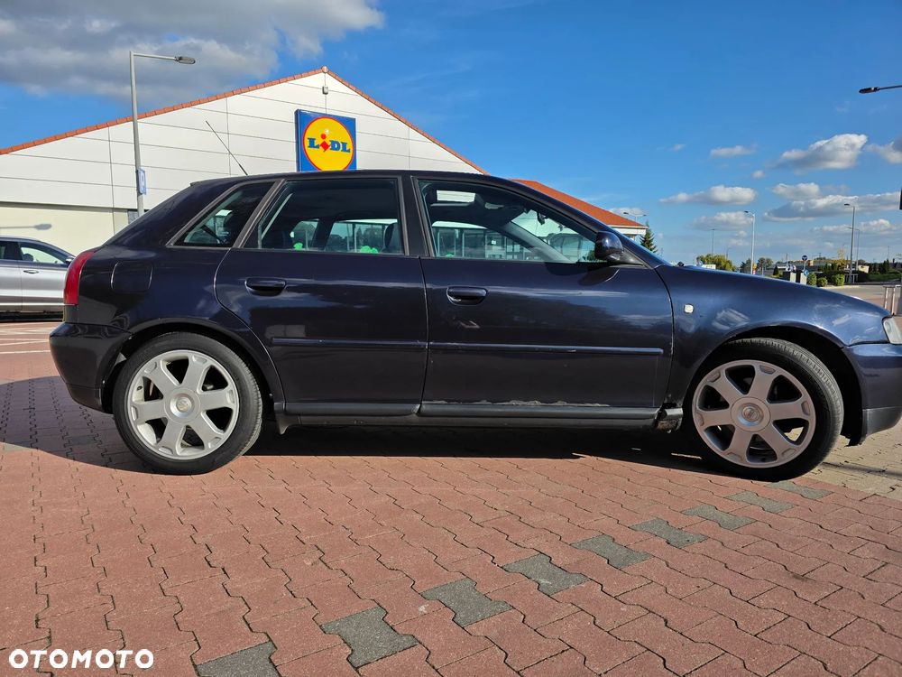 Audi A3 Sportback - 17