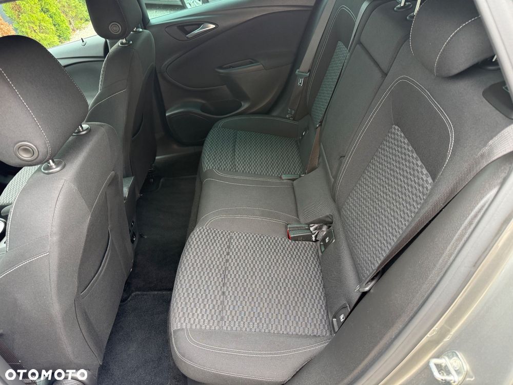 Opel Astra 1.6 D (CDTI) Automatik Business - 16