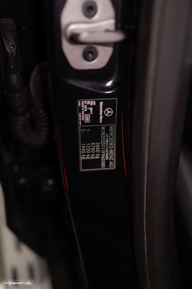 Mercedes-Benz GLC 300 de Coupe 4Matic 9G-TRONIC AMG Line - 26