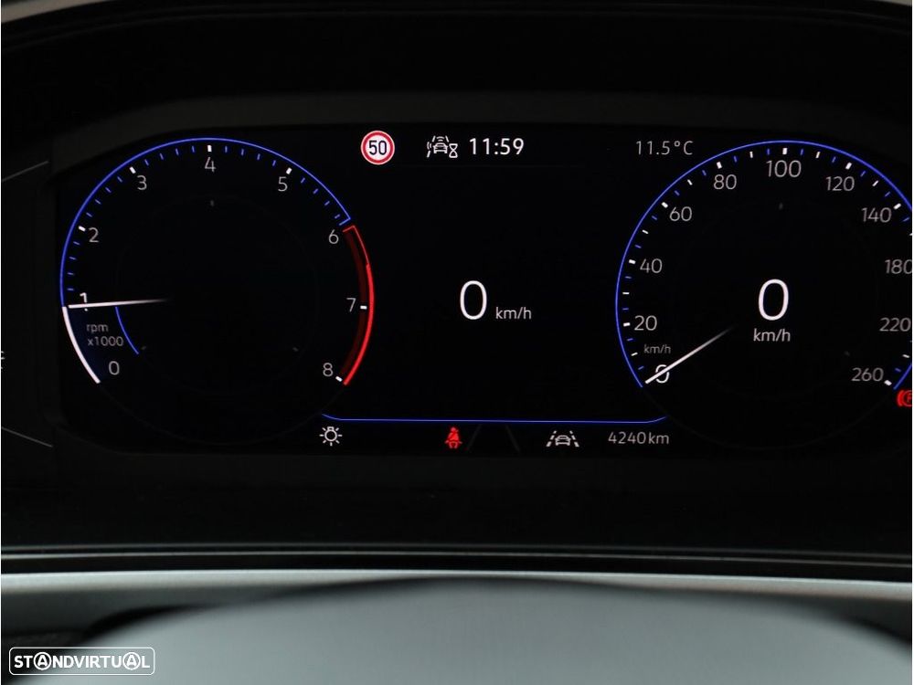 VW T-Roc 1.0 TSI Urban - 24