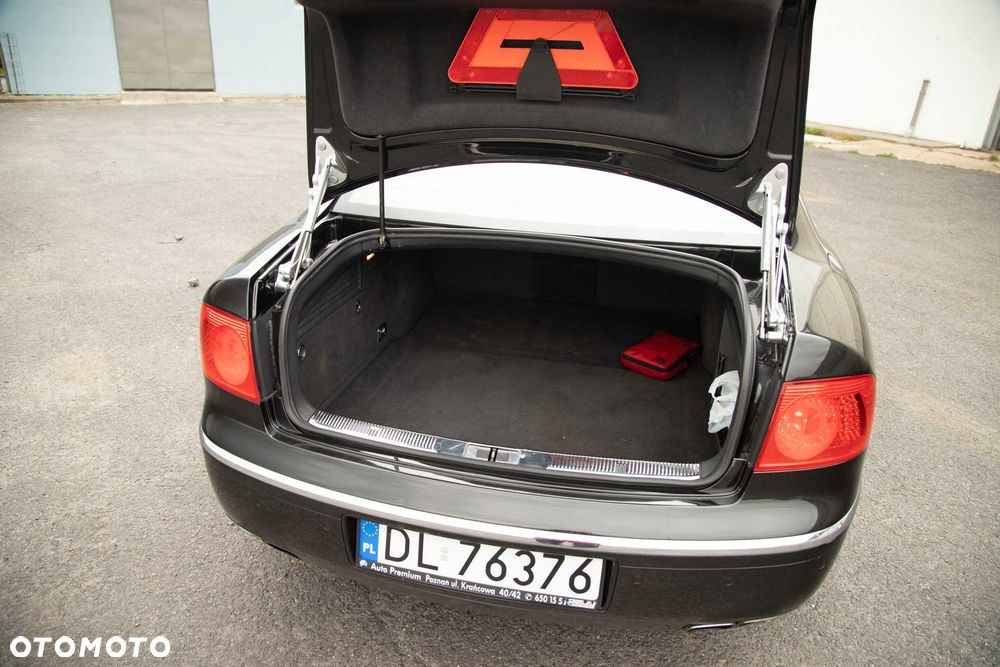 Volkswagen Phaeton - 6