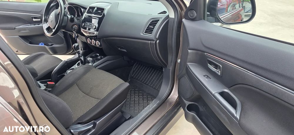 Mitsubishi ASX - 19