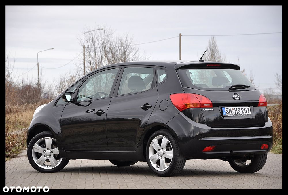 Kia Venga 1.4 CVVT Business Line - 3
