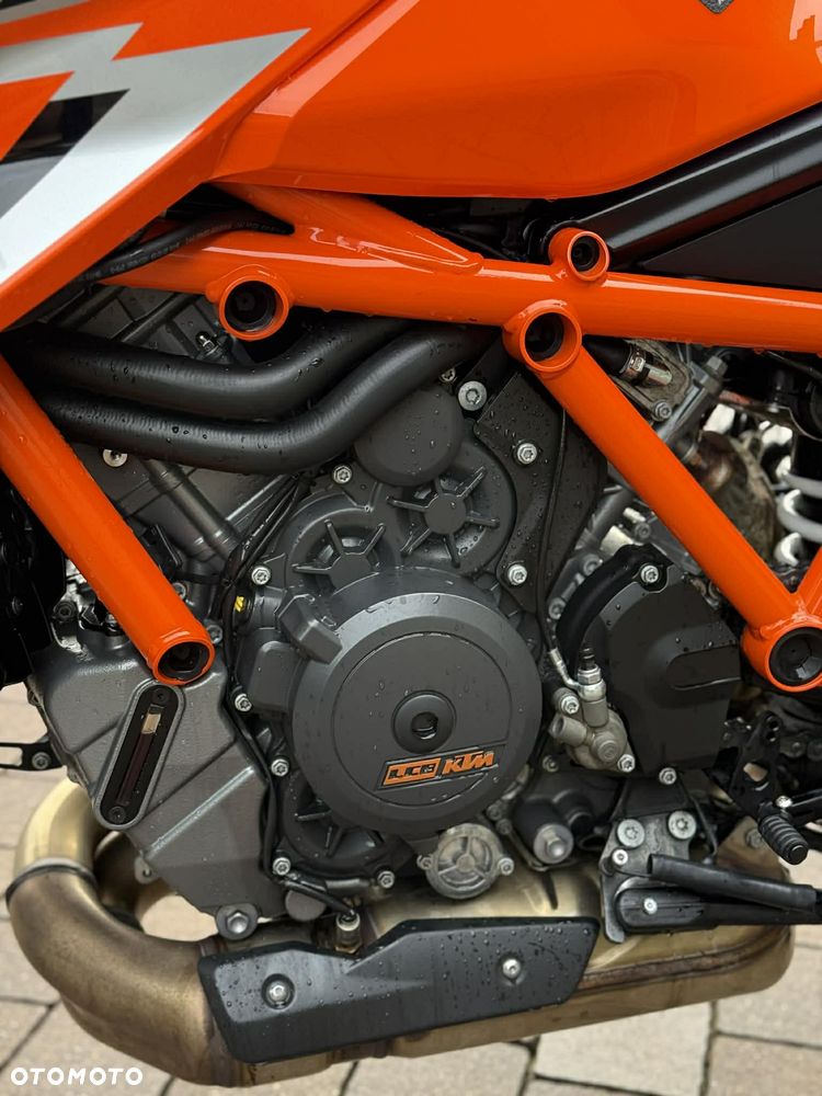 KTM Super Duke - 11
