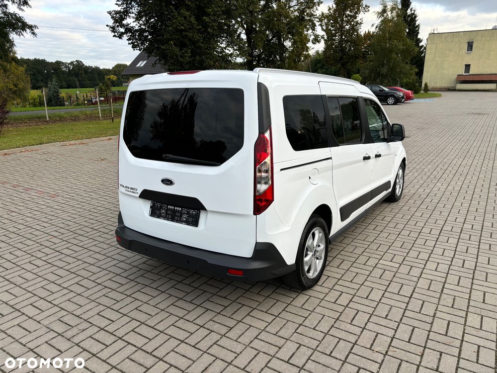 Ford Tourneo Connect Grand - 10