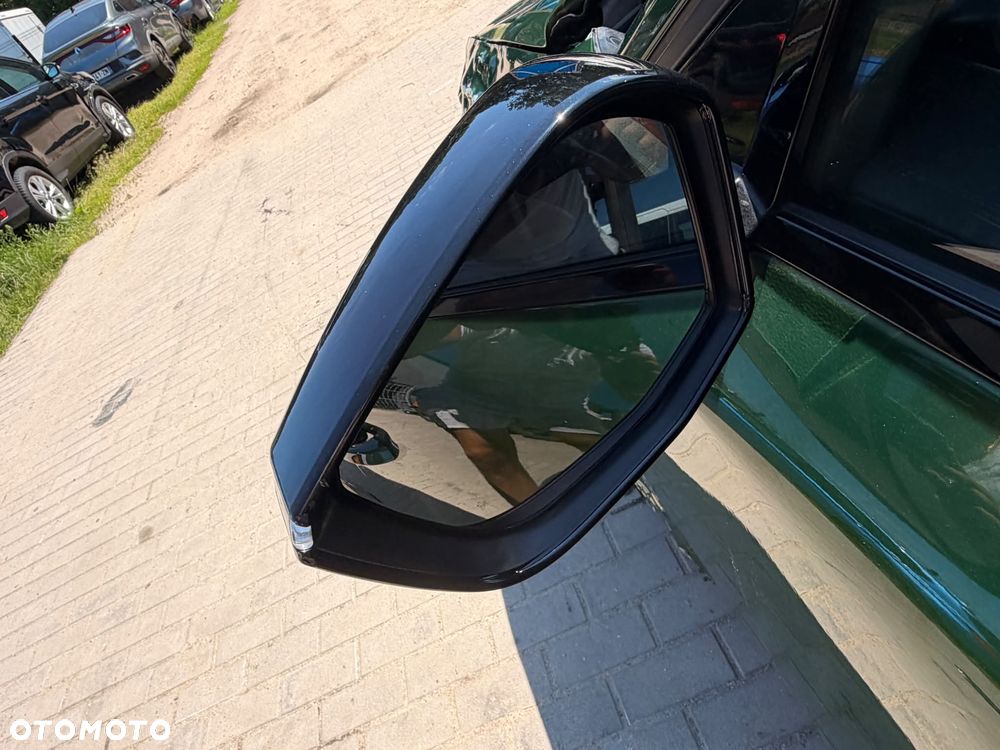 Peugeot 308 BlueHDi 130 EAT8 Allure Pack - 24