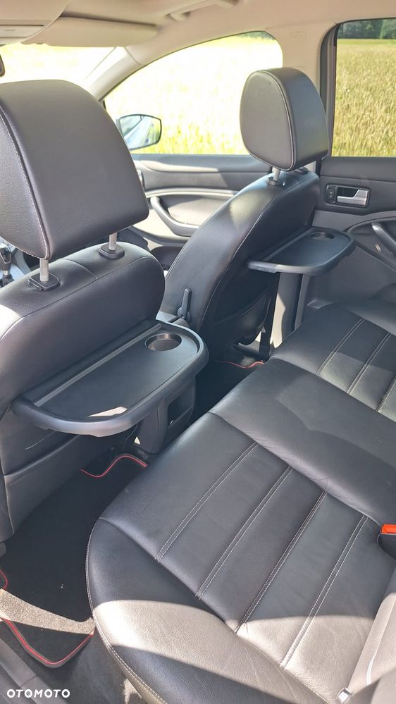 Ford Kuga 2.0 TDCi 4WD Titanium Plus - 12