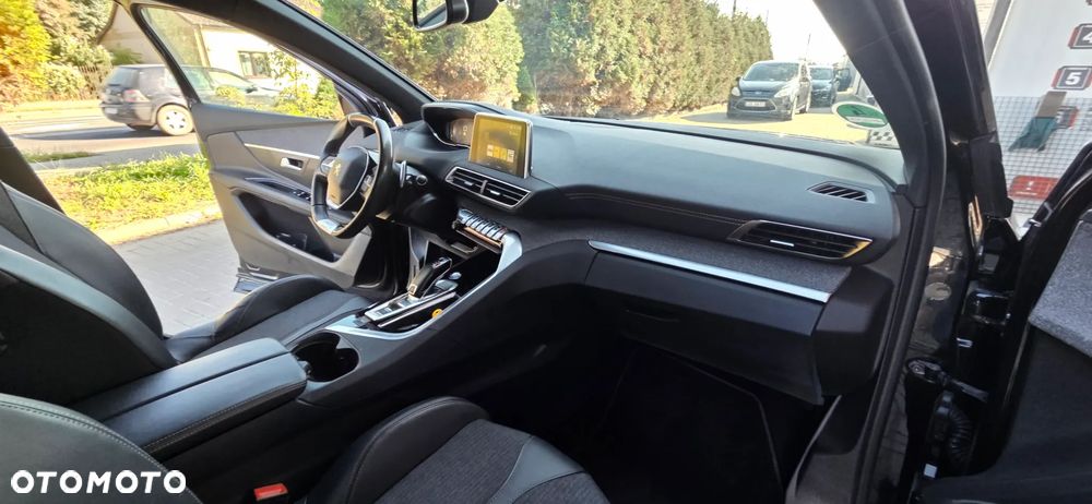 Peugeot 3008 1.5 BlueHDi GT Pack S&S EAT8 - 41
