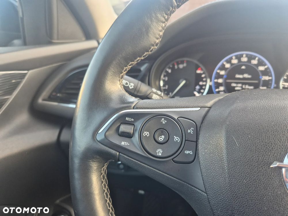 Opel Insignia 2.0 CDTI Innovation S&S - 27