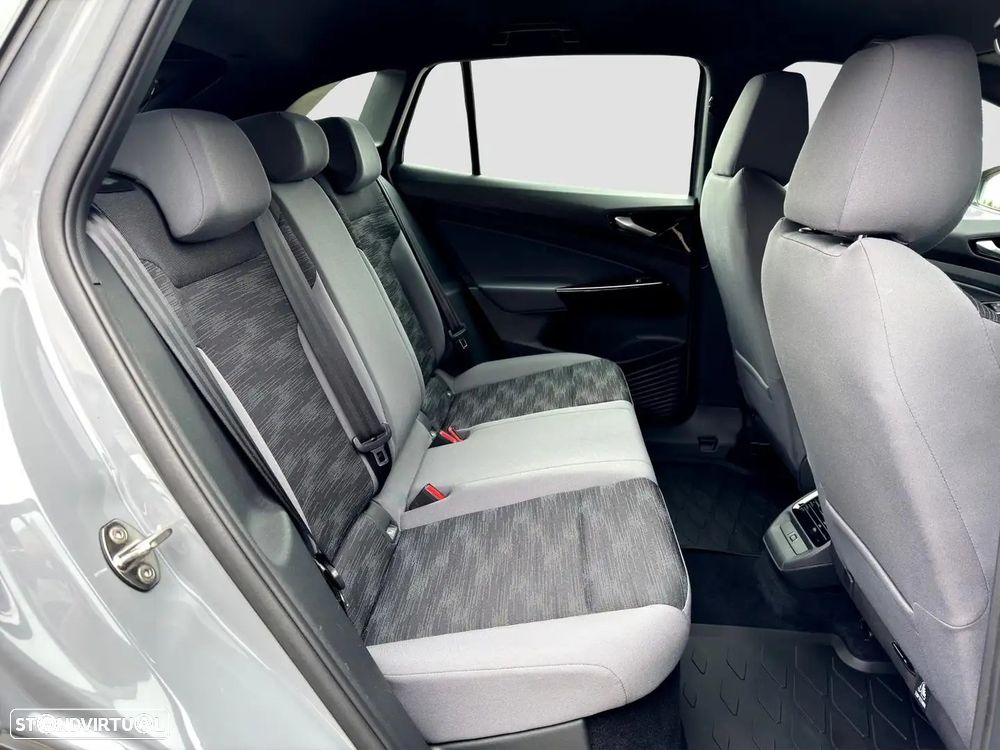 VW ID.4 52 kWh Pure - 11