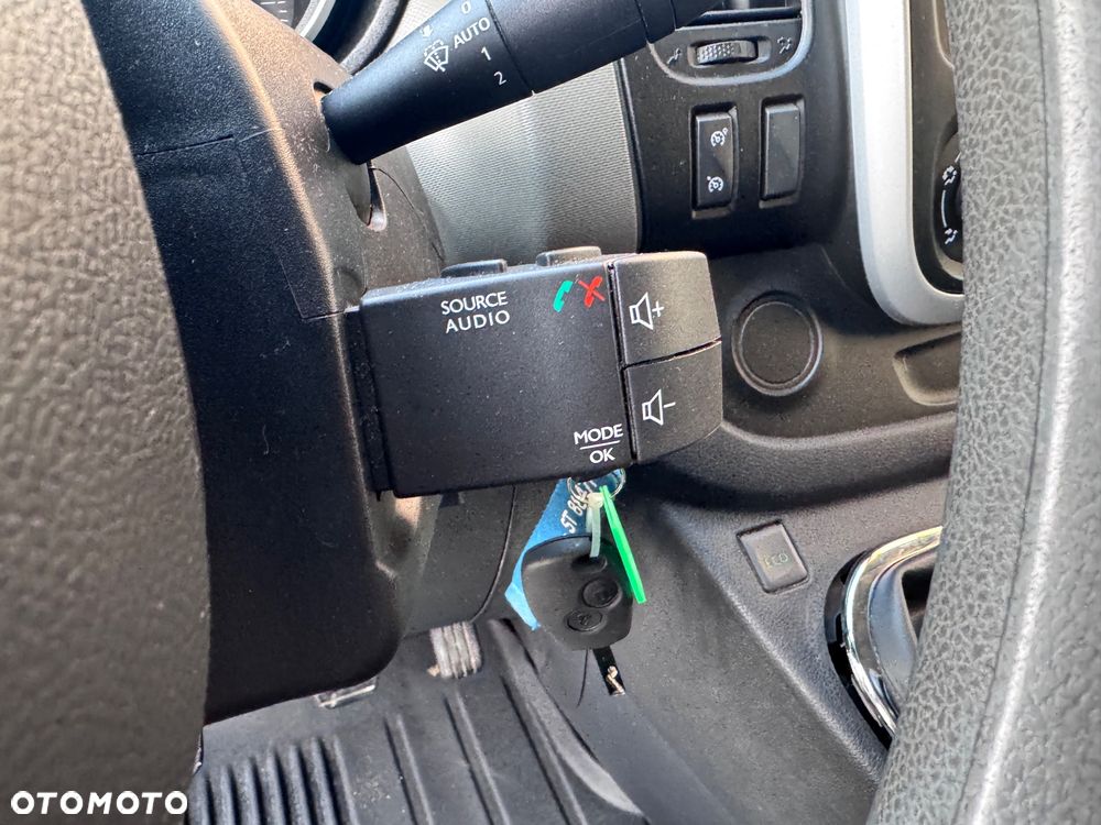 Renault Trafic - 15