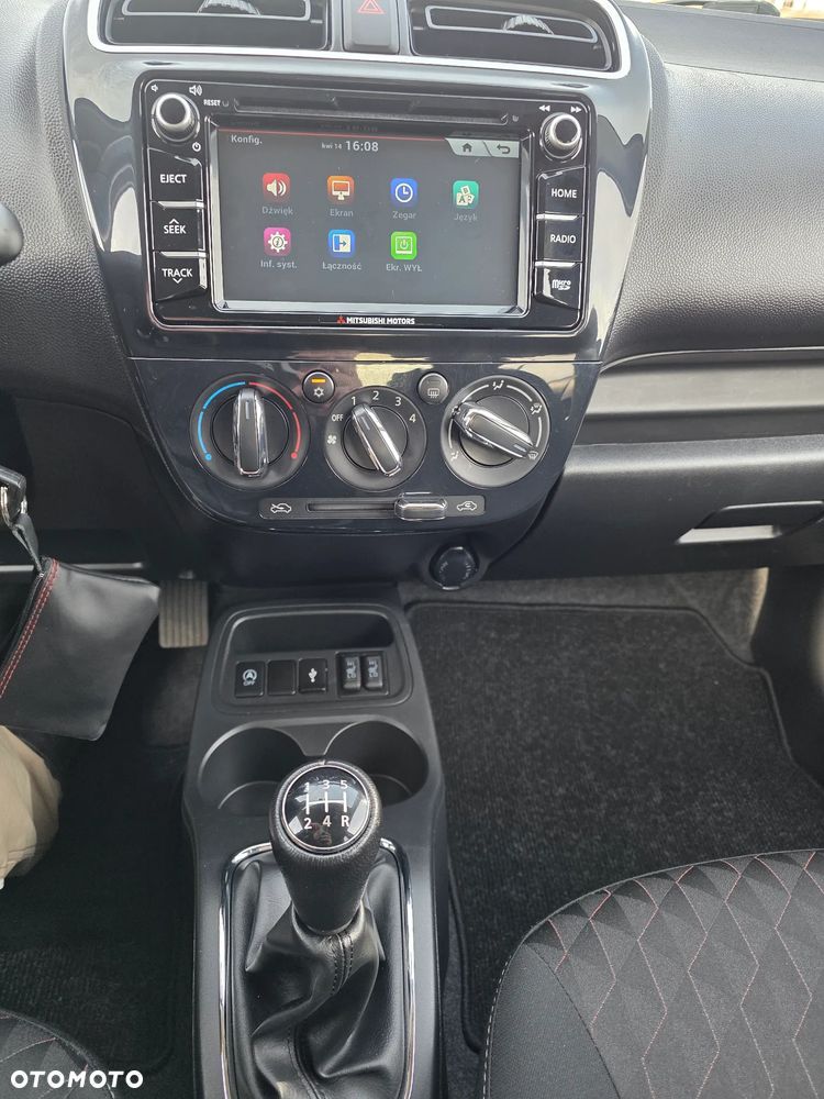 Mitsubishi Space Star AS&G 1.2 Spirit+ Black - 22