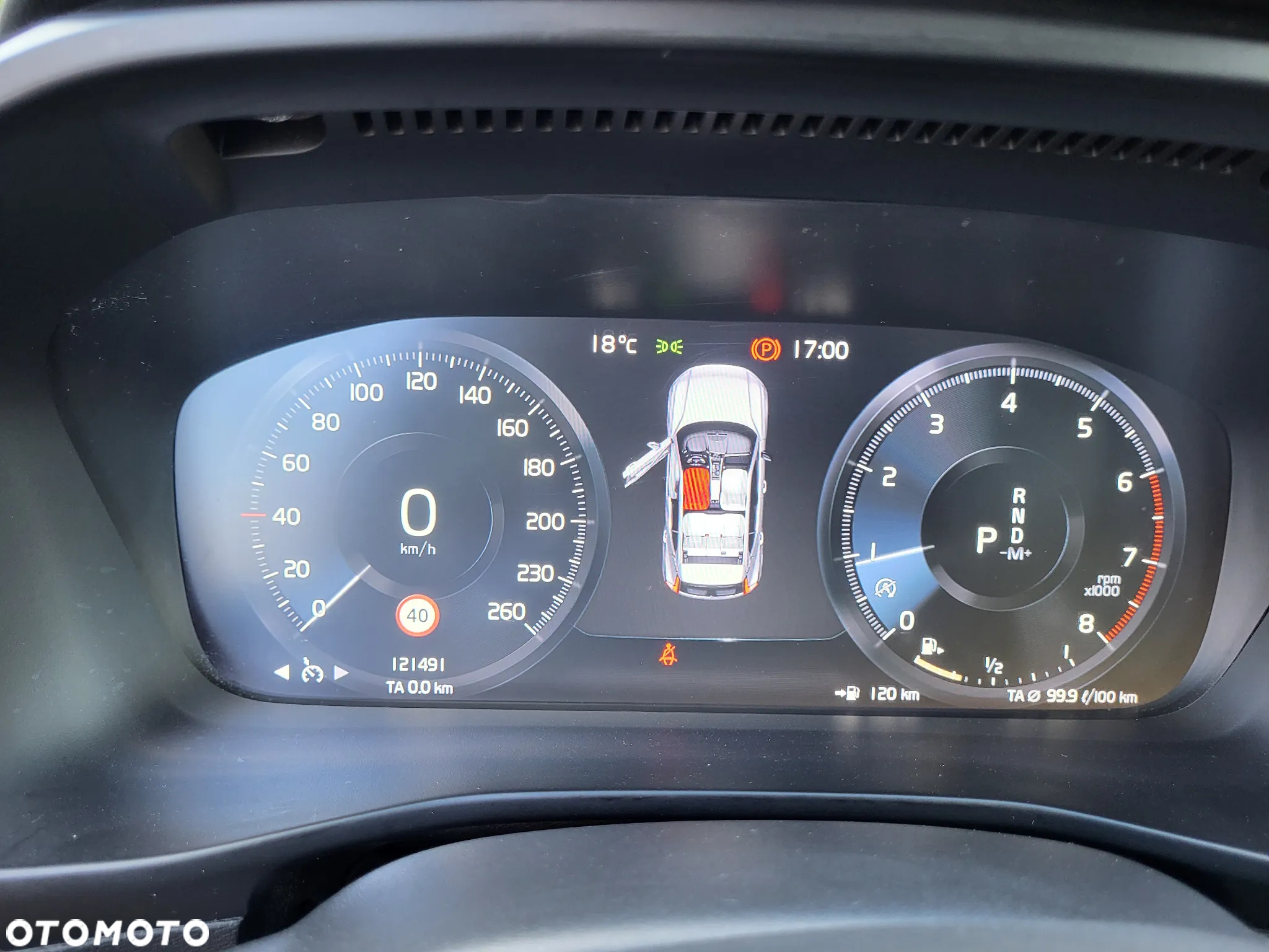 Volvo XC 40 - 16