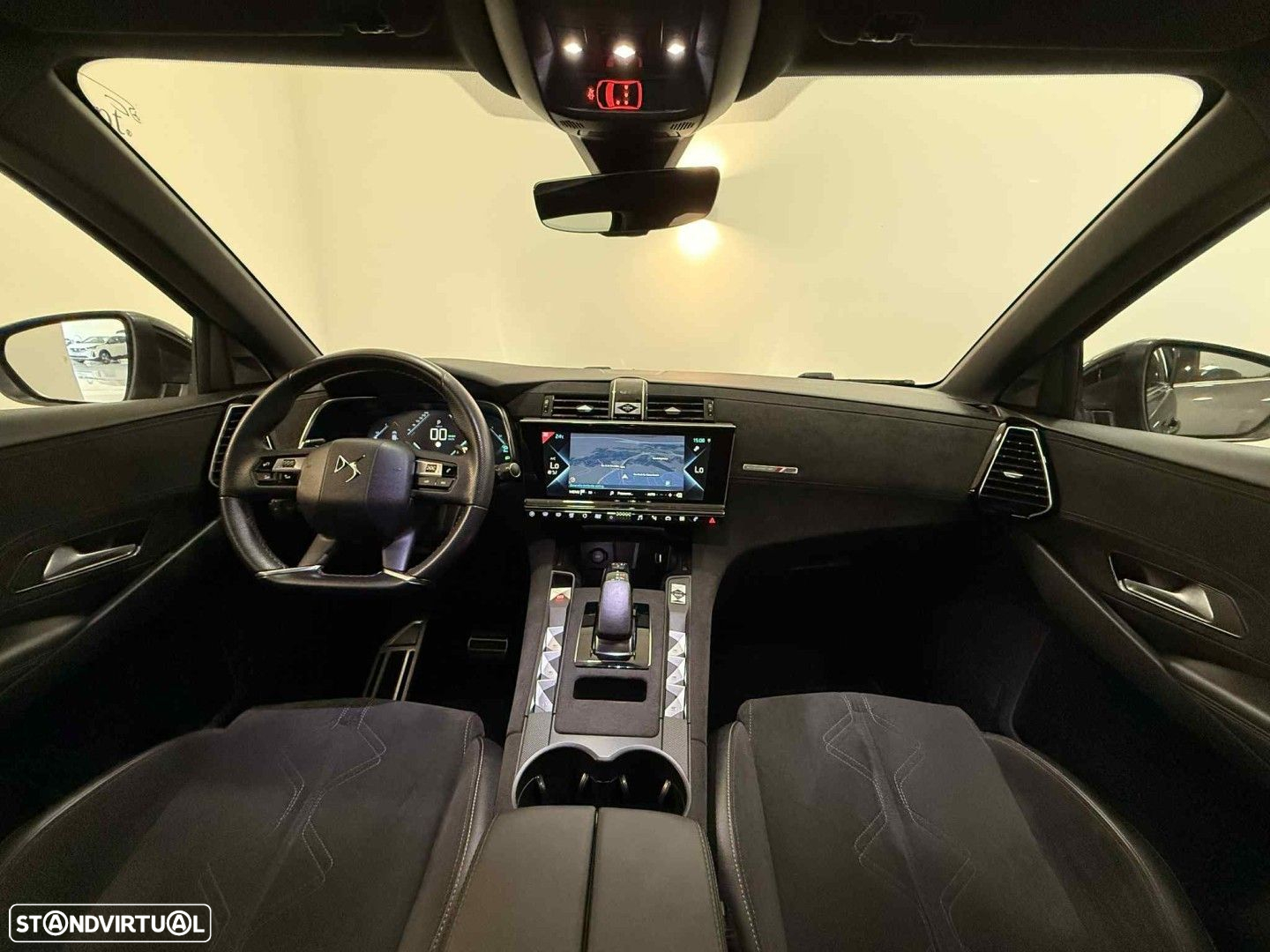 DS DS7 Crossback E-Tense Performance Line EAT8 - 10