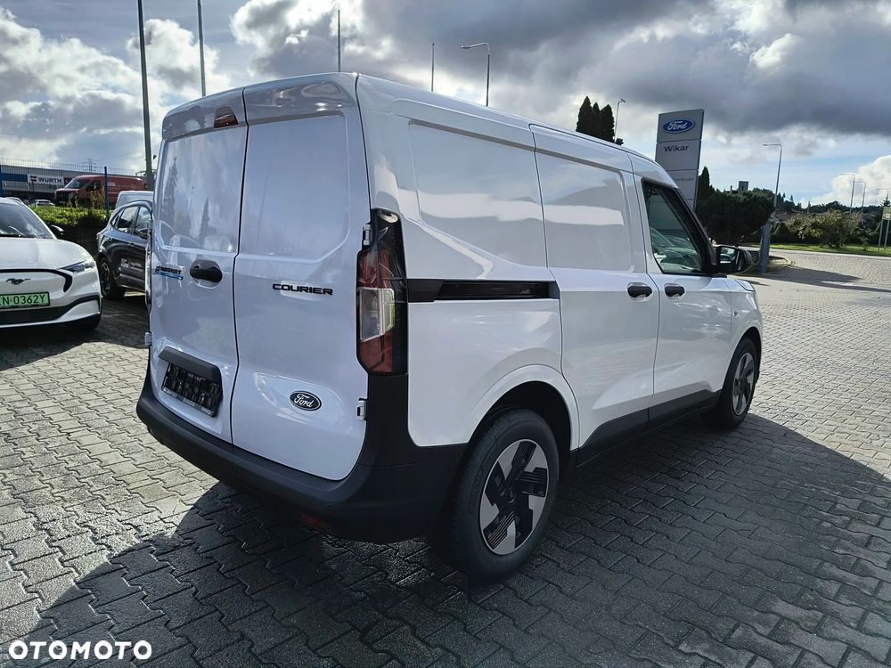 Ford Inny - 6