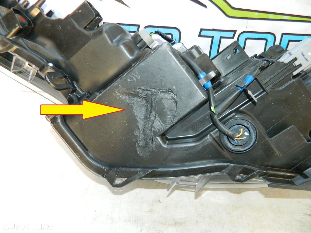 Far dreapta led Toyota CHR C-HR Facelift 2019-2022 cod 81110-F4180 - 7