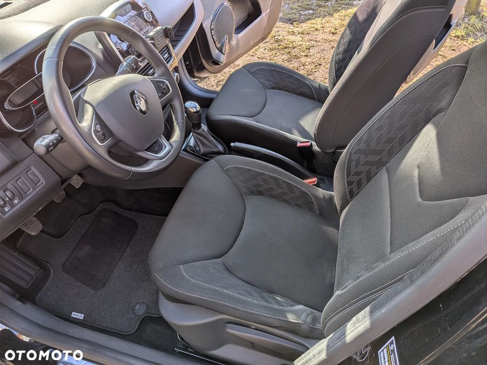 Renault Clio - 20
