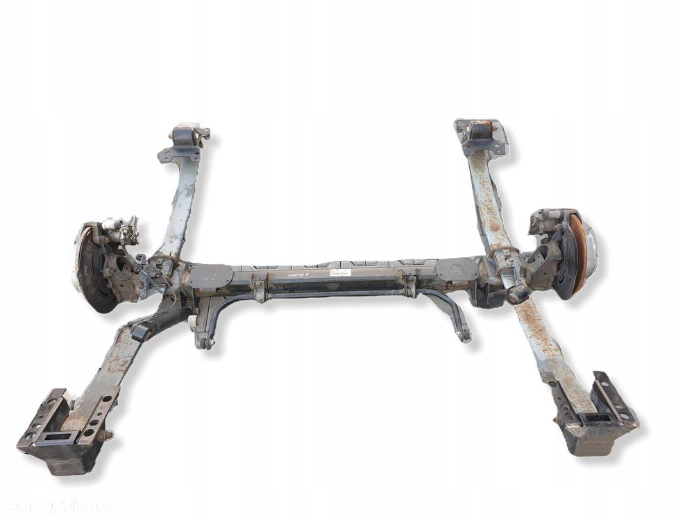 belka tylnego zawieszenia renault master iii - 1