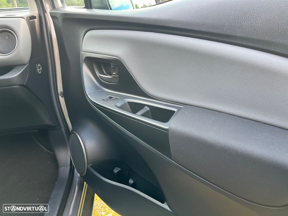 Toyota Yaris 1.0 VVT-i ACtive - 6