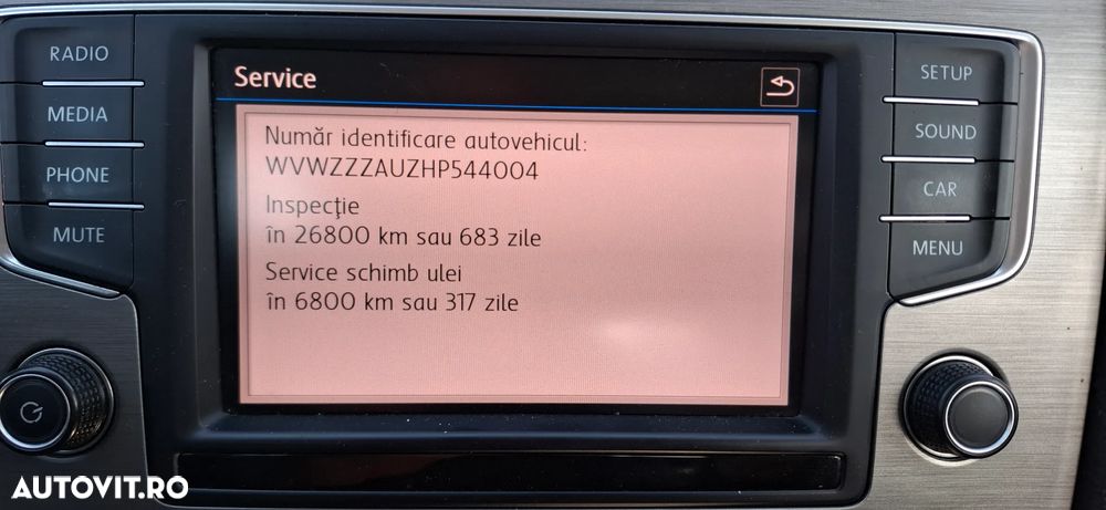 Volkswagen Golf 1.6 TDI DPF Trendline - 10