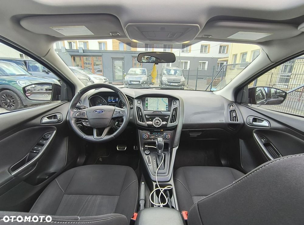 Ford Focus - 10