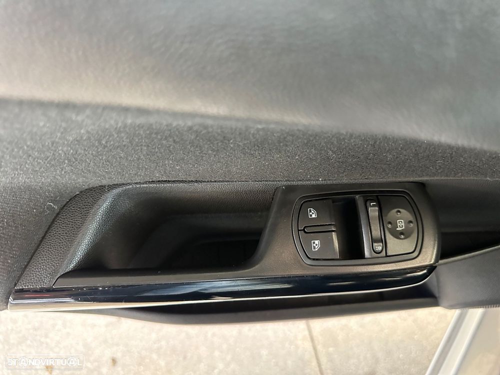 Opel Corsa 1.3 CDTi Enjoy - 11