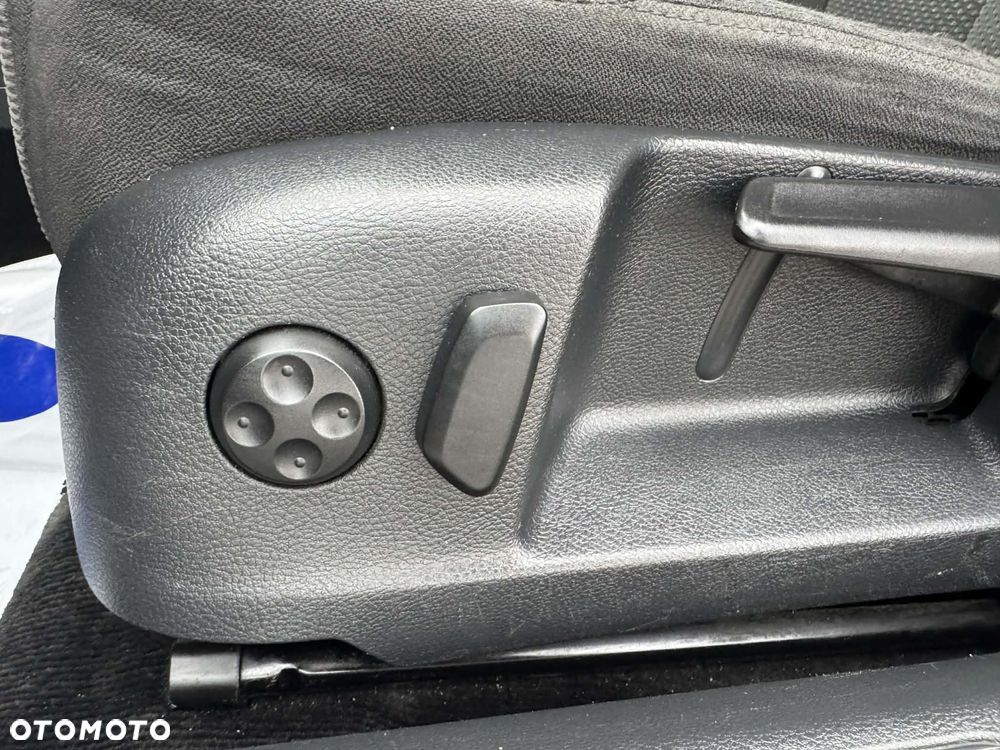 Volkswagen Passat 1.4 TSI Highline - 25