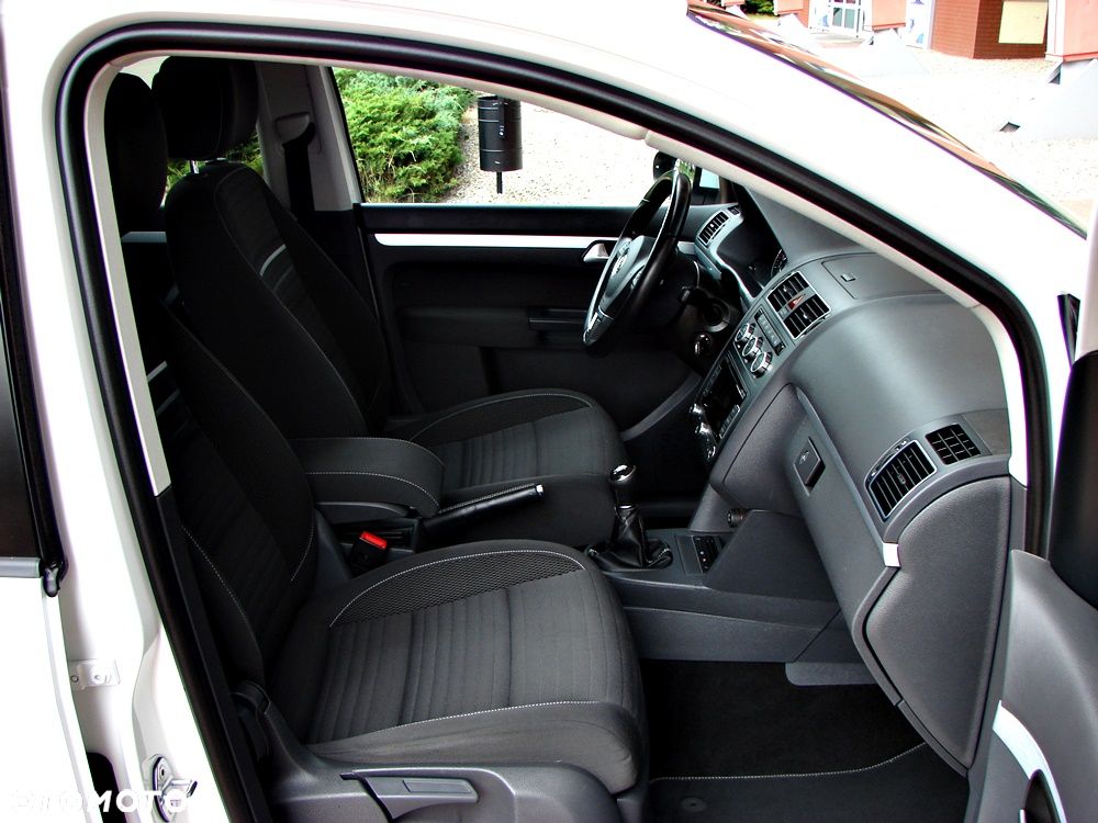 Volkswagen Touran 1.6 TDI DPF BlueMotion Technology Cup - 7