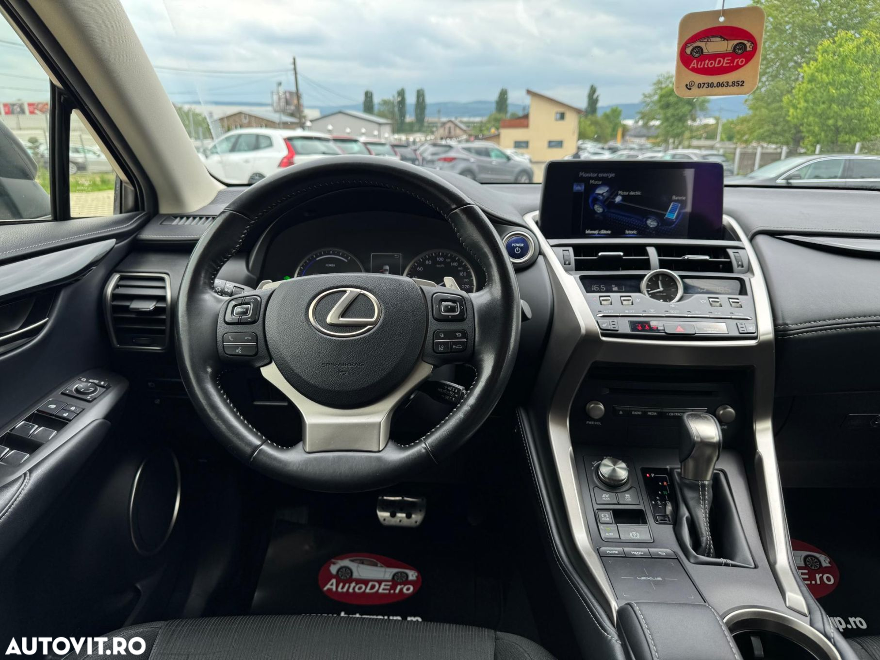 Lexus Seria NX - 9