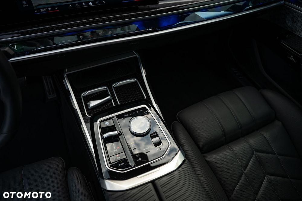 BMW Seria 7 740d xDrive mHEV M Sport sport - 13