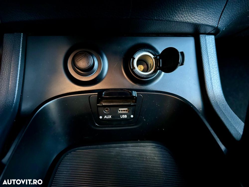 Hyundai Santa Fe 2.2 CRDi 4WD CPF Automatik Premium - 32