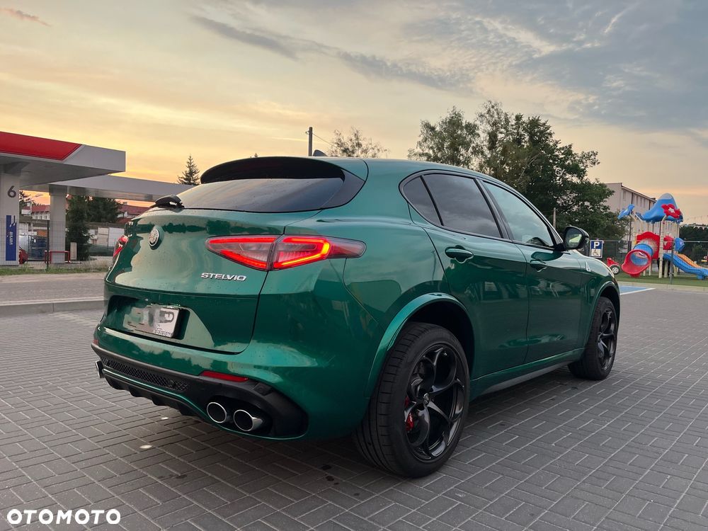 Alfa Romeo Stelvio - 3