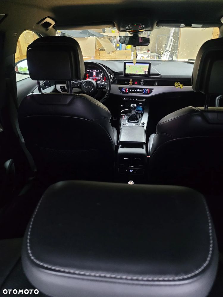 Audi A4 Avant 2.0 TDI ultra - 22