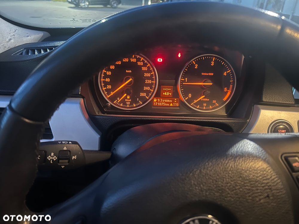 BMW Seria 3 318d DPF - 6