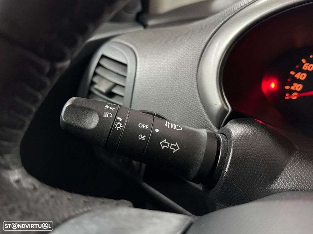 Nissan Micra 1.2 Tekna AC - 23